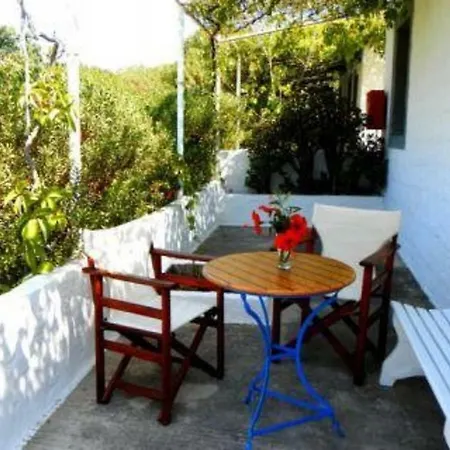 Fotini Strata Apartman *